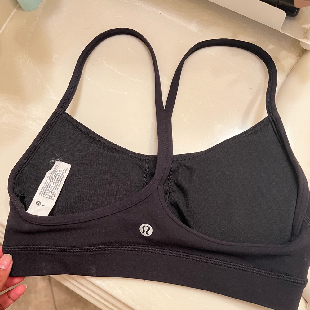 Lululemon Flow Y Nulu Bra